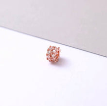 Load image into Gallery viewer, Diamante Gear Charm